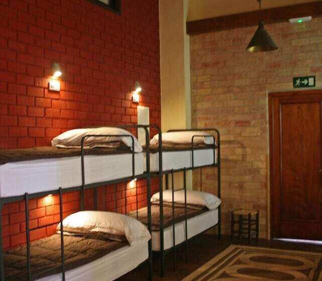 هاستل Casa Antiquary