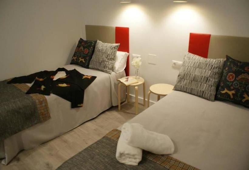 Apartamentos La Estación M&s