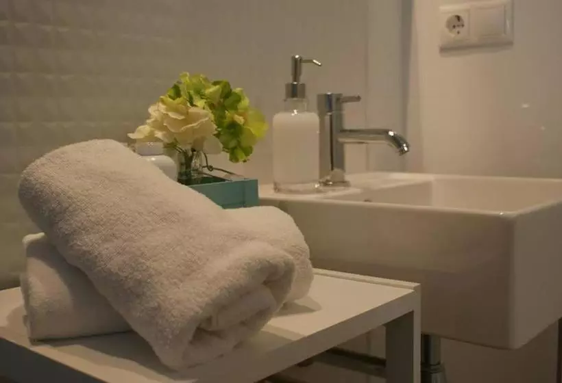 Apartamentos La Estación M&s