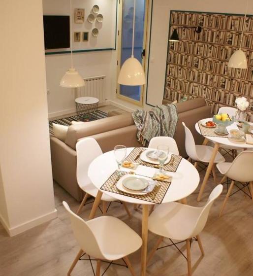 Apartamentos La Estación M&s