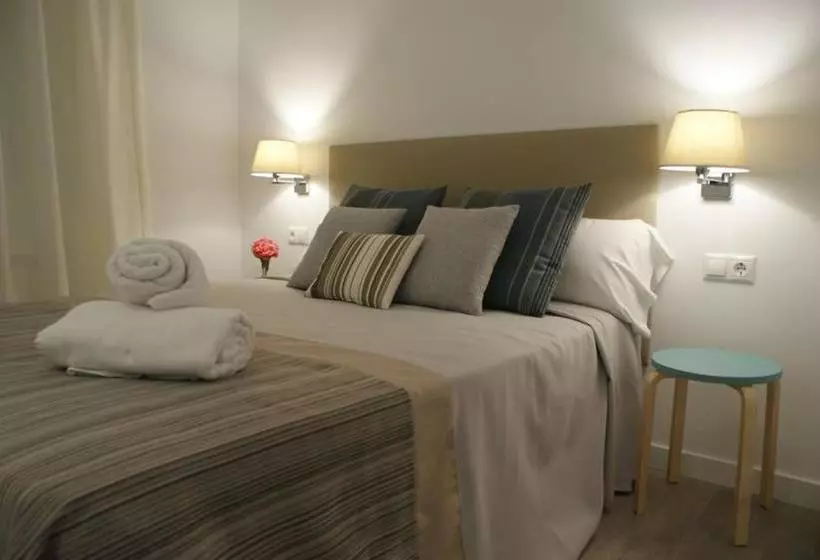 Apartamentos La Estación M&s