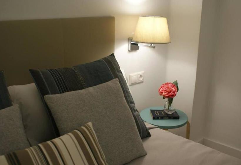 Apartamentos La Estación M&s