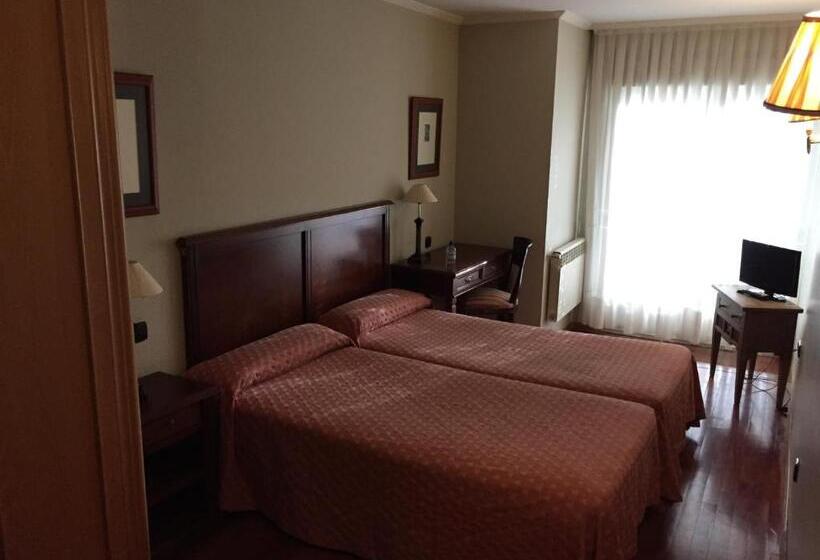 Отель Los Angeles