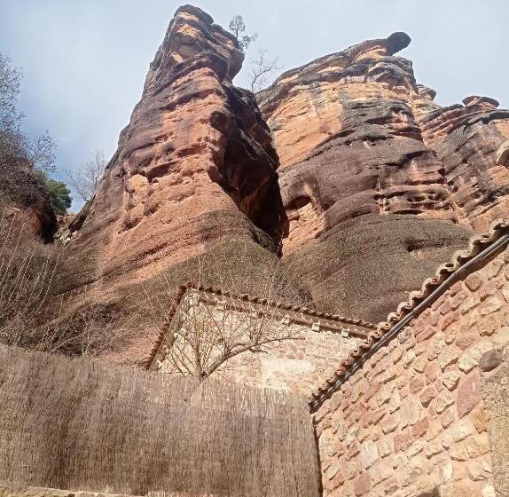 펜션 Hostal Cañamares