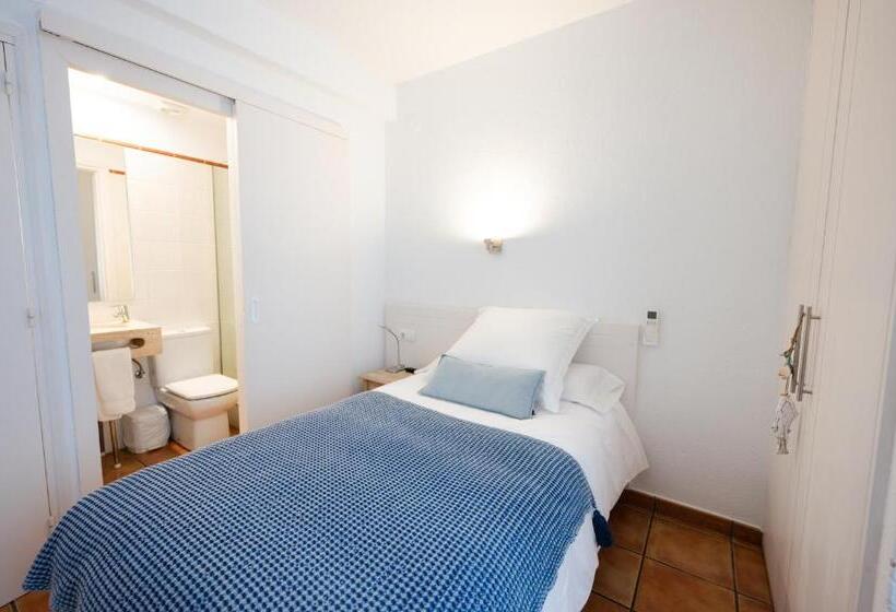 پانسیون Hostal El Ranxo