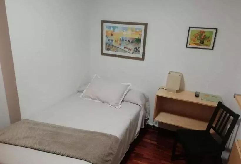 Pension Toñi