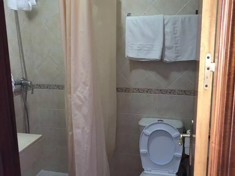 Majatalo Hostal Jadraza