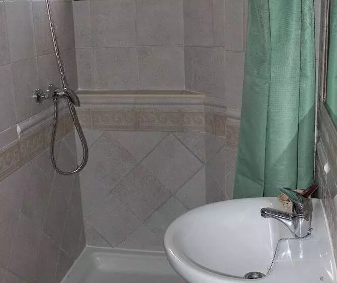 Majatalo Hostal Jadraza