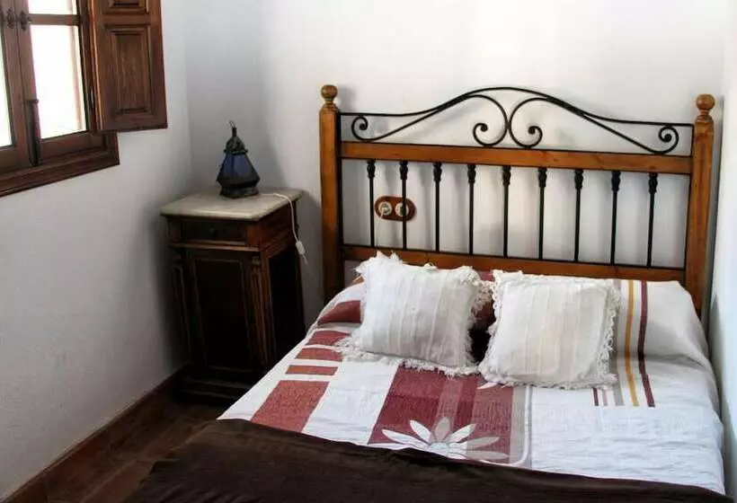 ホテル Casa Rural El Lebrillo