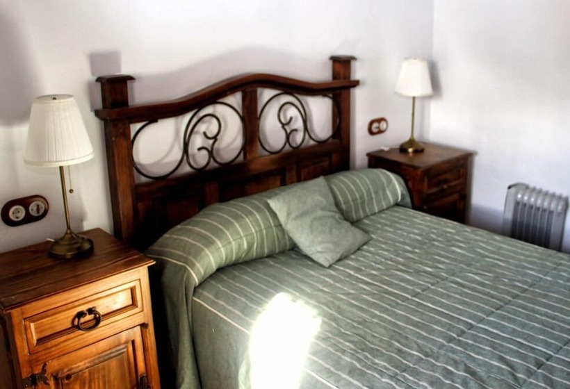 ホテル Casa Rural El Lebrillo