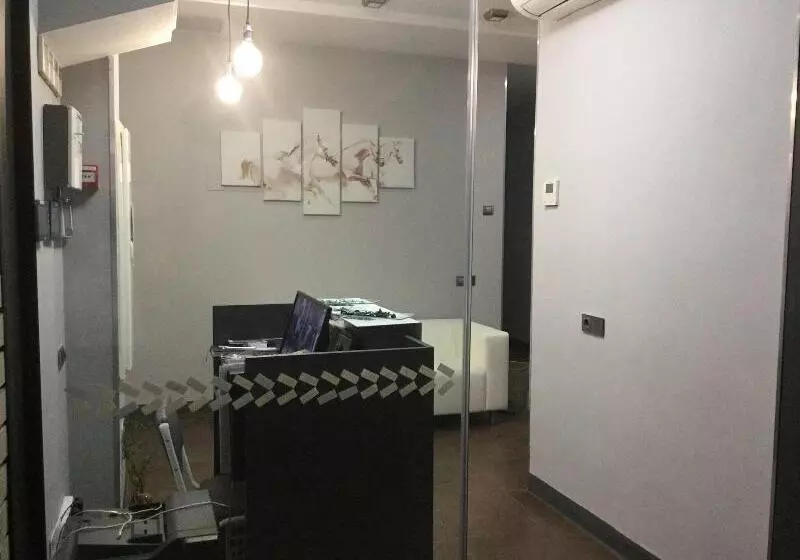 هتل H La Cabana