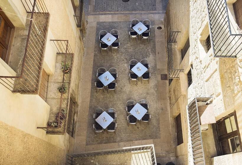 Lo Raconet De La Plaça