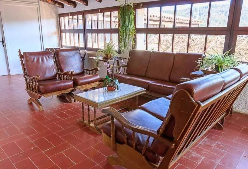 Majatalo Hostal La Guineu