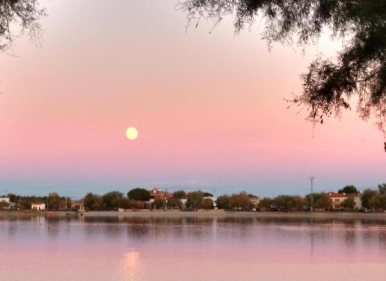 بنسيون Las Banderas