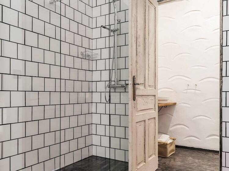 هاستل La Fonda Antigua Adults Only