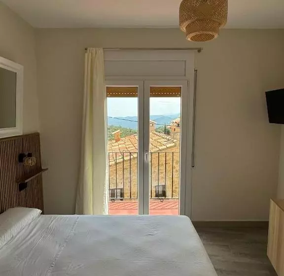 Majatalo Hostal Restaurant Casa Comaulis