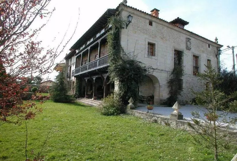 ユースホステル Posada De Peredo Y Villa