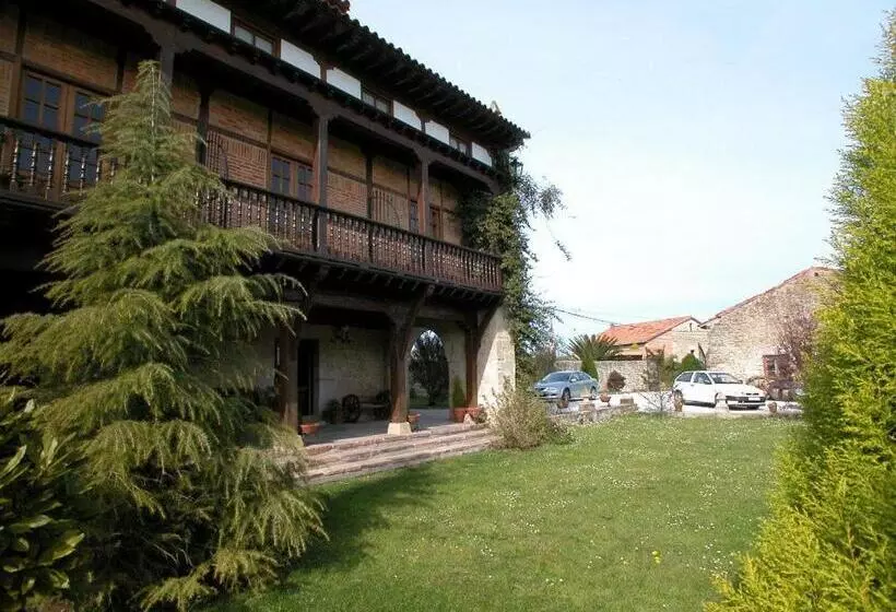 ユースホステル Posada De Peredo Y Villa