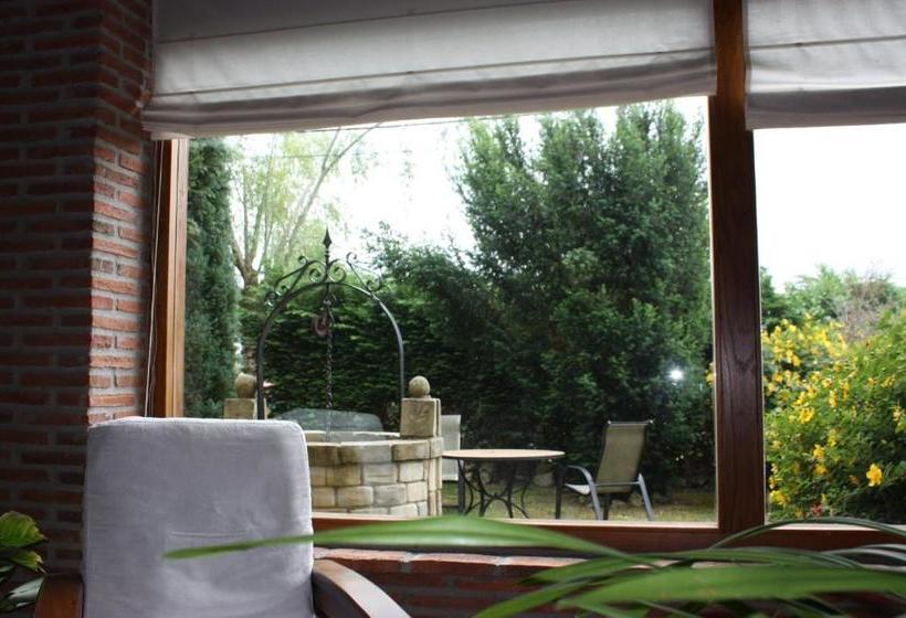 הוסטל Posada De Peredo Y Villa