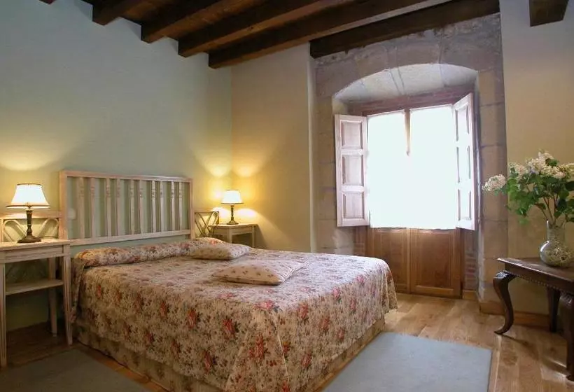 ユースホステル Posada De Peredo Y Villa