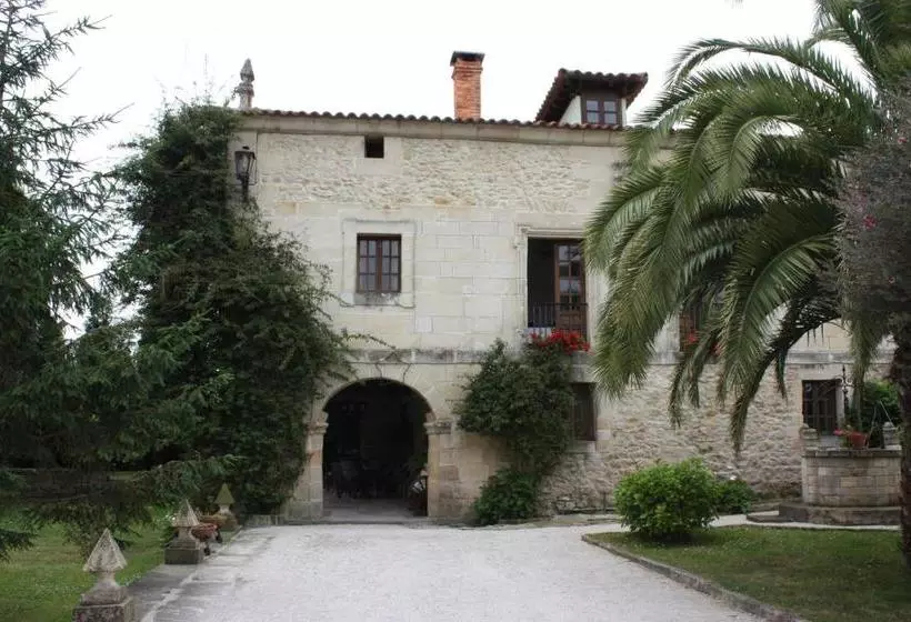 ユースホステル Posada De Peredo Y Villa