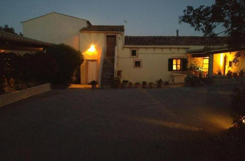 Hotel Agroturisme S  Horta