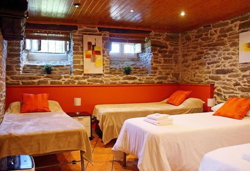 پانسیون Aqua Rooms Sarria