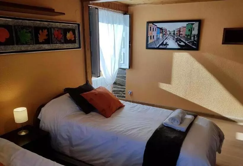 Majatalo Aqua Rooms Sarria