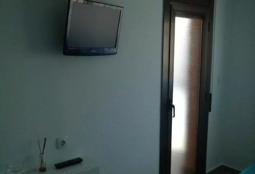 Majatalo Hostal Cubelles