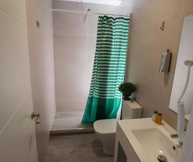 پانسیون Hostal Escala Suites