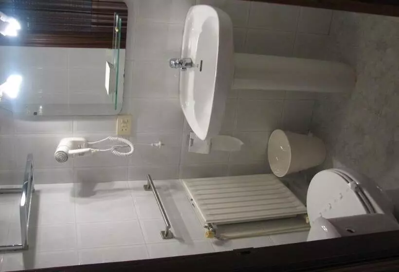 Majatalo Hostal Meson Do Loyo