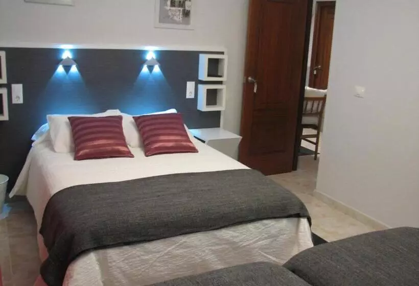 Majatalo Hostal Meson Do Loyo