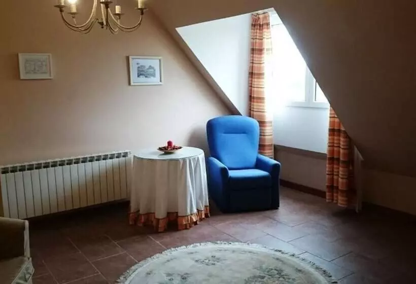 Majatalo Hosteria De Langre