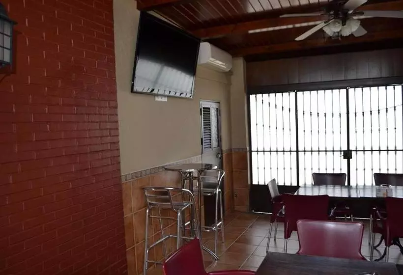 Hostal Pension La Ruta