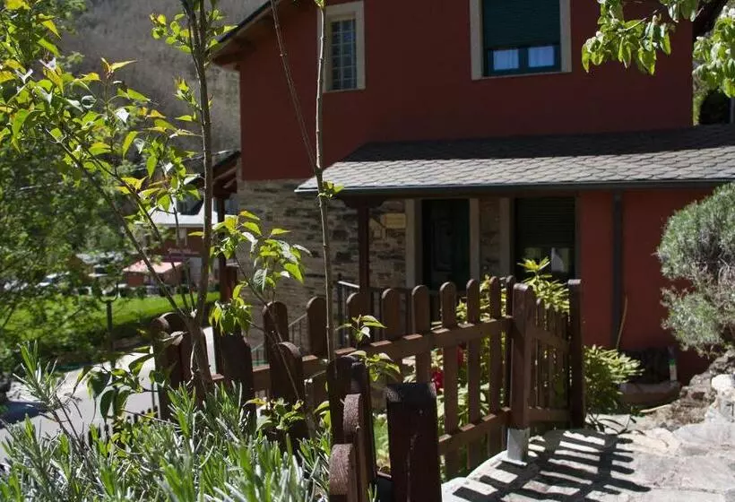 Majatalo Hostal El Recanto