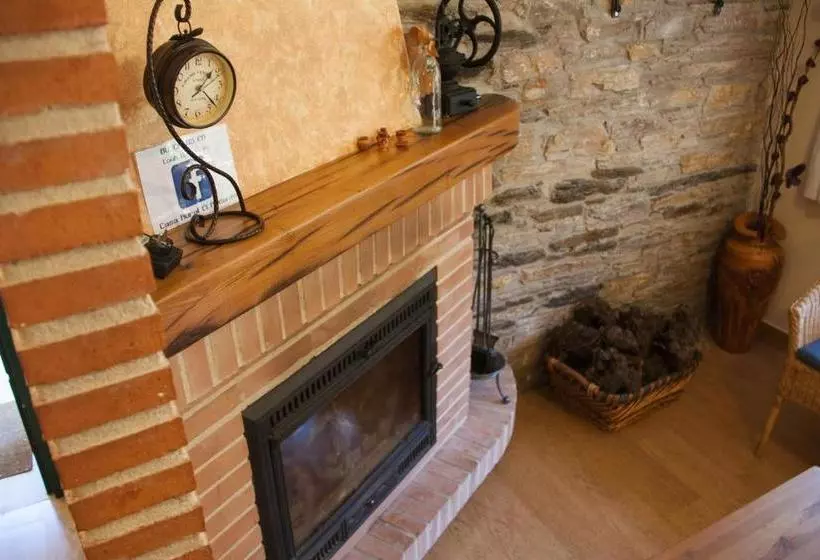 Majatalo Hostal El Recanto