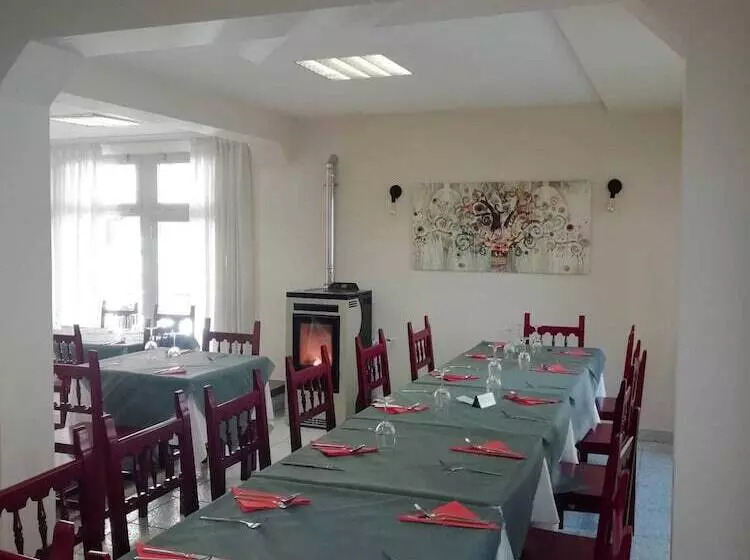 ペンション Hostal Restaurante Torreblanca