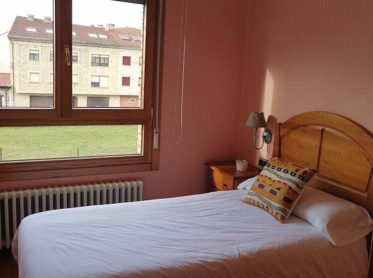 Пансион Hostal Restaurante Torreblanca