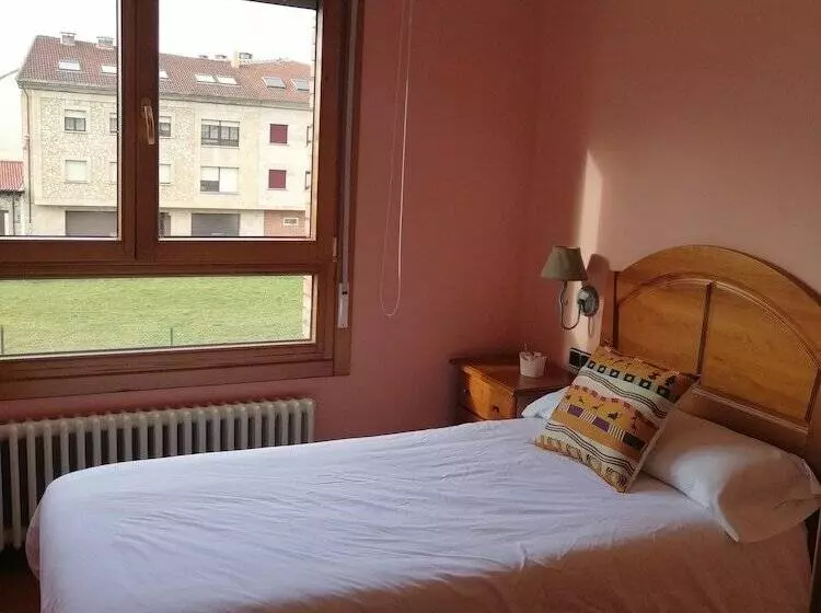 ペンション Hostal Restaurante Torreblanca