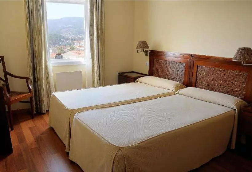 ペンション Aparthotel O Novo Cabalo Furado
