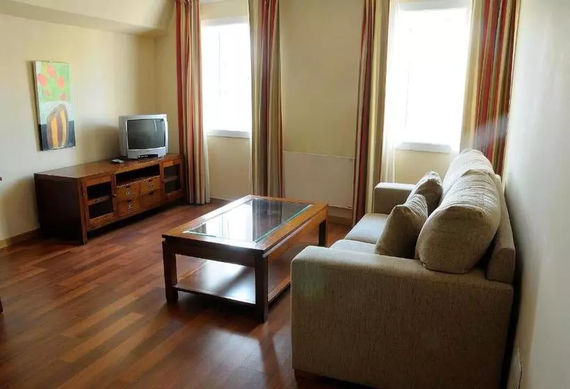 ペンション Aparthotel O Novo Cabalo Furado