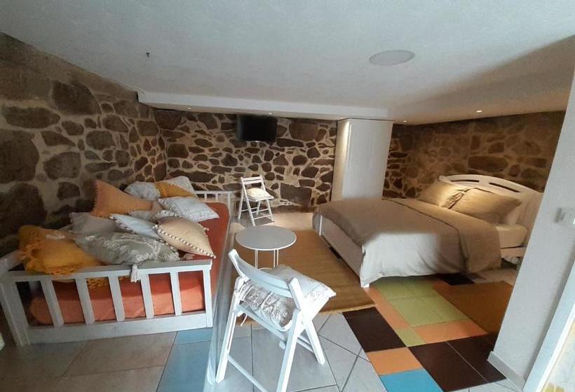 ベッドアンドブレックファースト Hostal Casa Martinez