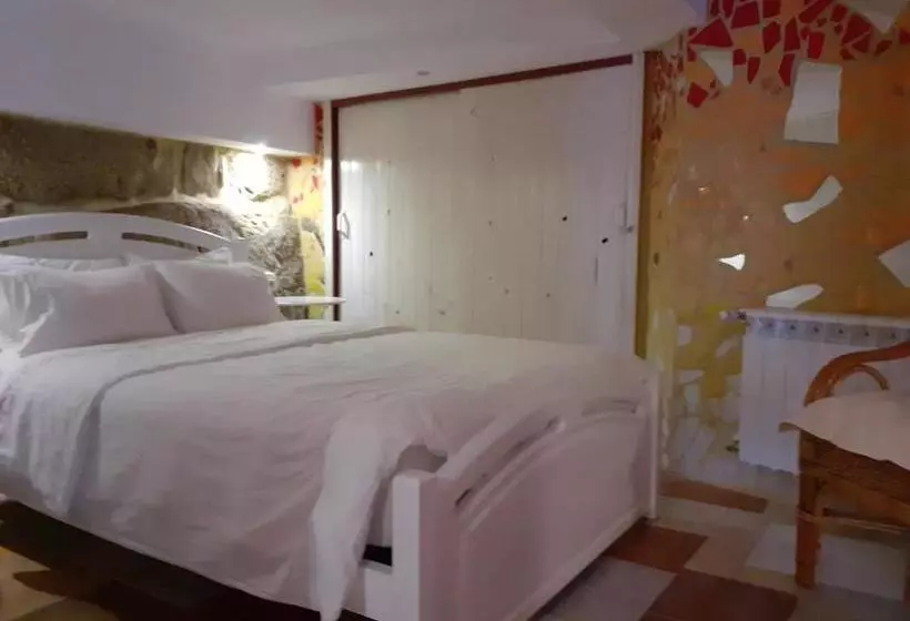 تختخواب و صبحانه Hostal Casa Martinez
