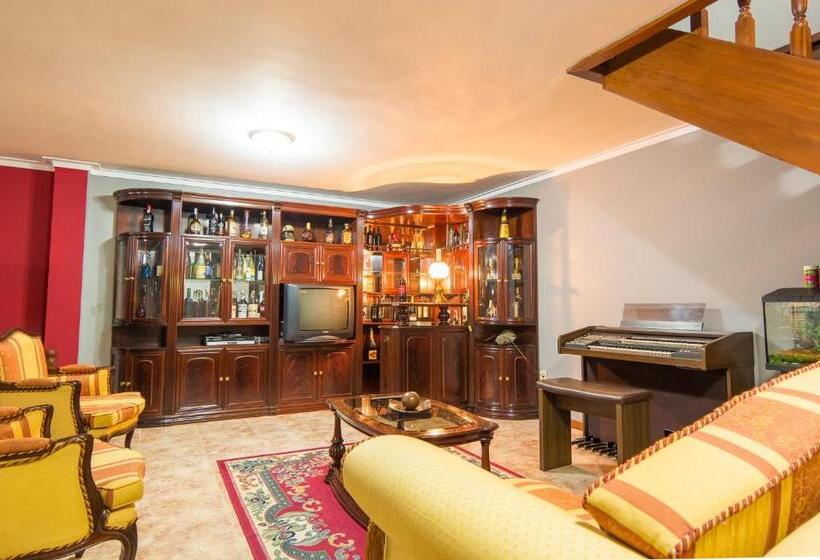 هتل Casa Da Quinta Nova