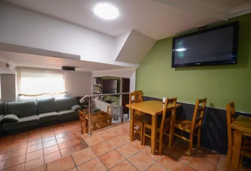 Majatalo Hospedaxe A Vila