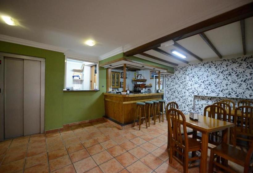 پانسیون Hospedaxe A Vila