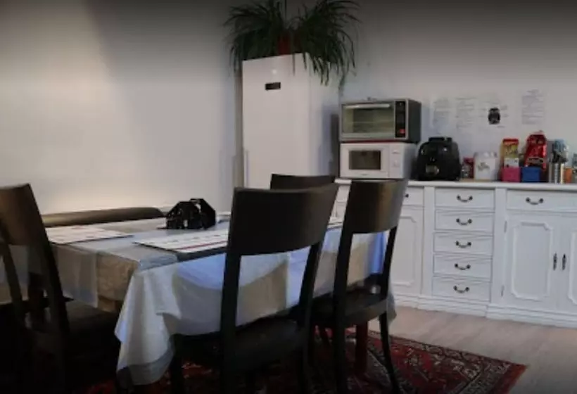 Majatalo Hostal Central