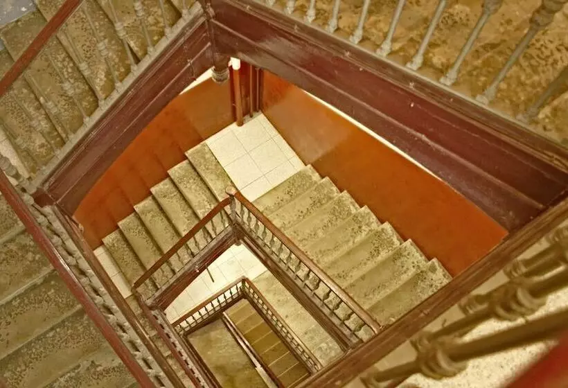 Majatalo Hostal Dragonflybcn