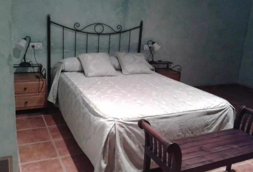 پانسیون Hostal El Olmo