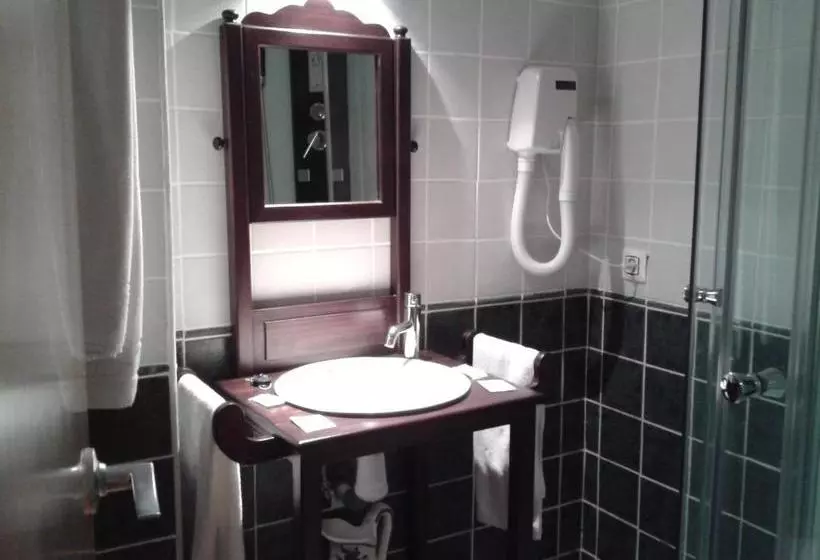 پانسیون Hostal El Olmo